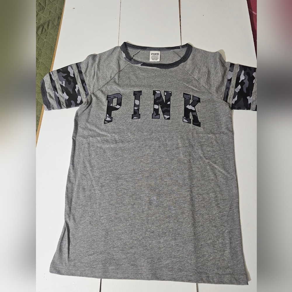 PINK Victoria's Secret Gray Tee with Camouflage Sleeves
